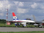 J-229 @ EHVK - 25 years F-16 in the Netherlands celebration in 2004
Special prototype colors whit two registrations J-229 and the american reg 80229 - by Raybin