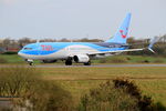 OO-JLO @ LFRB - Boeing 737-8K5, Take off run rwy 25L, Brest-Bretagne airport (LFRB-BES) - by Yves-Q
