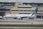 N76523 @ KLAX - Boeing 737-824