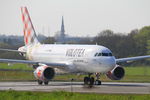 EC-MUT @ LFRB - Airbus A319-111, Lining up rwy 07R, Brest-Guipavas Airport (LFRB-BES) - by Yves-Q