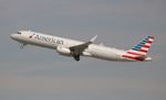 N145AN @ KLAX - AAL A321 zx - by Florida Metal