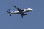 N819UA @ KORD - United Airlines A319 N819UA UA1046 ATL-ORD - by Mark Kalfas