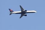 N681DA @ KORD - Delta Airlines B752 N681DA DL1253 ATL-ORD - by Mark Kalfas