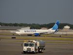 N87513 @ CLE - Taxiing at CLE - by Arthur Tanyel