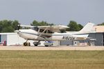 N182GH @ KOSH - Cessna 182S