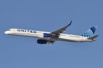 N57855 @ KORD - B753 United Airlines BOEING 757-324 N57855 UAL2004 ORD-DEN - by Mark Kalfas