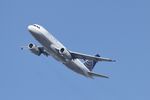N461UA @ KORD - A320 United Airlines Airbus A320-232 N461UA UAL455 ORD-DFW - by Mark Kalfas