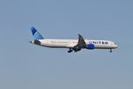 N13018 @ KORD - B78X United Airlines BOEING 787-10 N13018 UAL952 EDDM-KORD - by Mark Kalfas