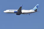 N76517 @ KORD - B739 United Airlines  BOEING 737-924ER N76517 UAL1805 ORD-DEN - by Mark Kalfas