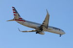 N826NN @ KORD - B738 American Airlines Boeing 737-823 N826NN AAL2754 DFW-ORD - by Mark Kalfas