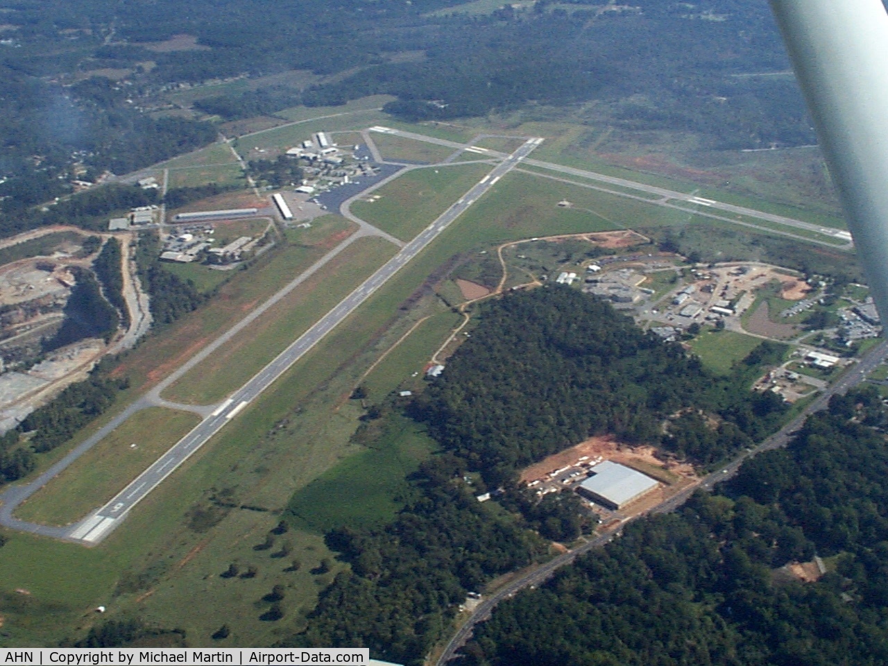 Athens/ben Epps Airport (AHN) - Ben Epps Field
