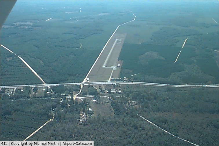 Brantley County Airport (4J1) - Brantley County Airport