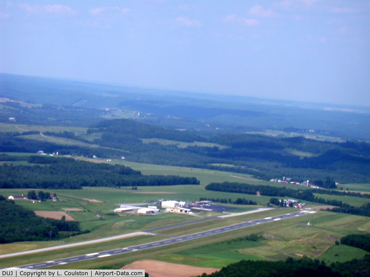 Dubois Regional Airport (DUJ) - Dubois, departing to south in C172