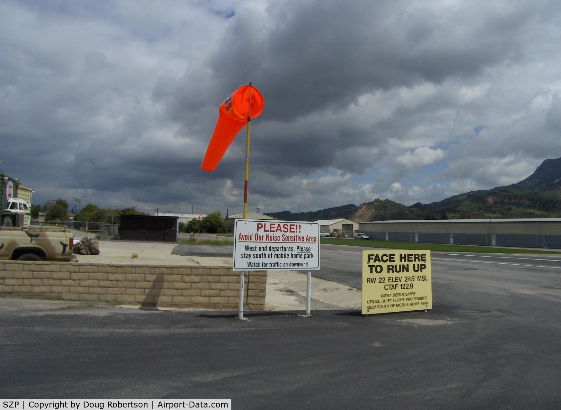 Santa Paula Airport (SZP) - New wind sock, runup & departure instructions Runway 22