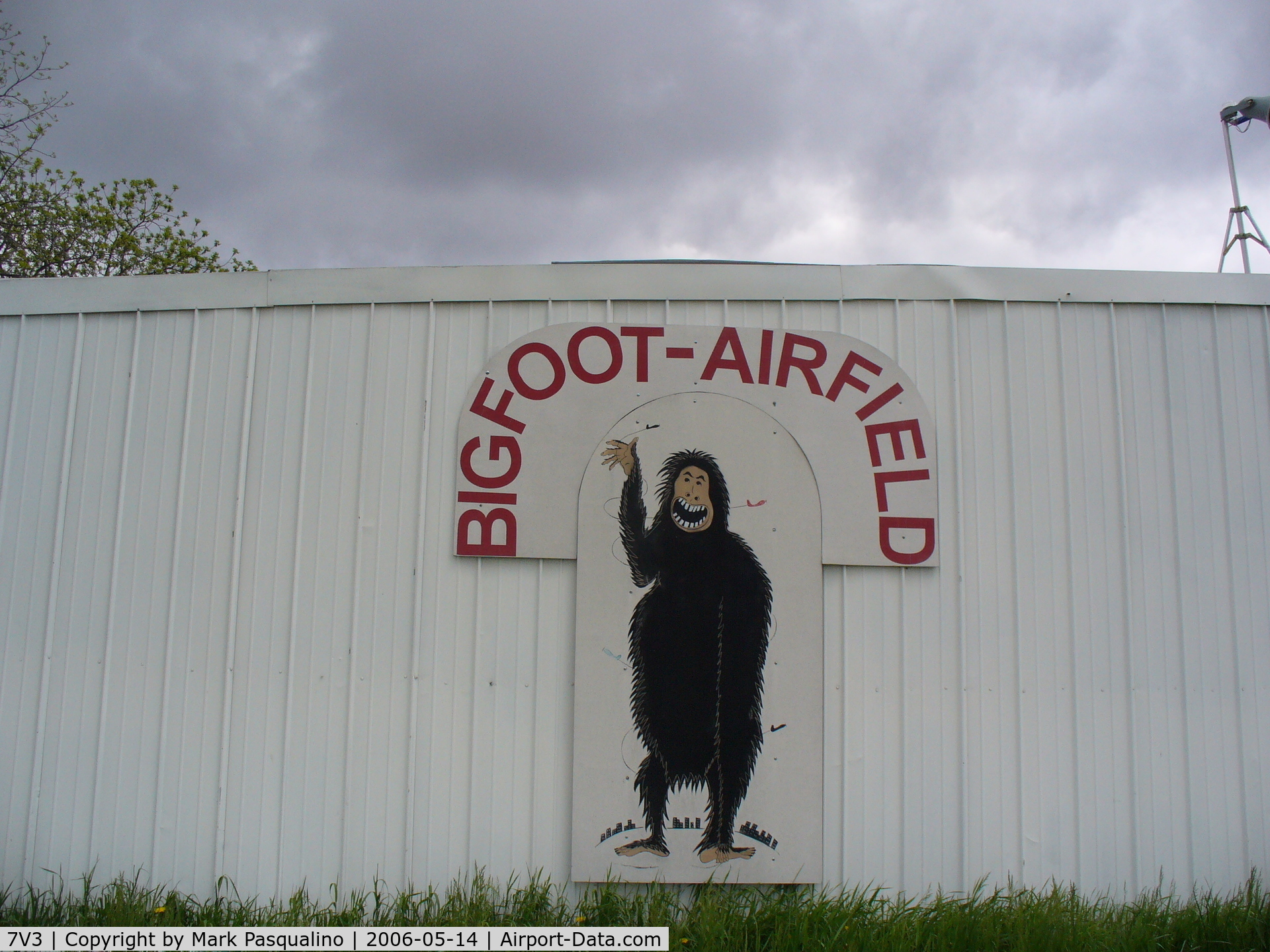 Big Foot Airfield Airport (7V3) - Greetings from Bigfoot