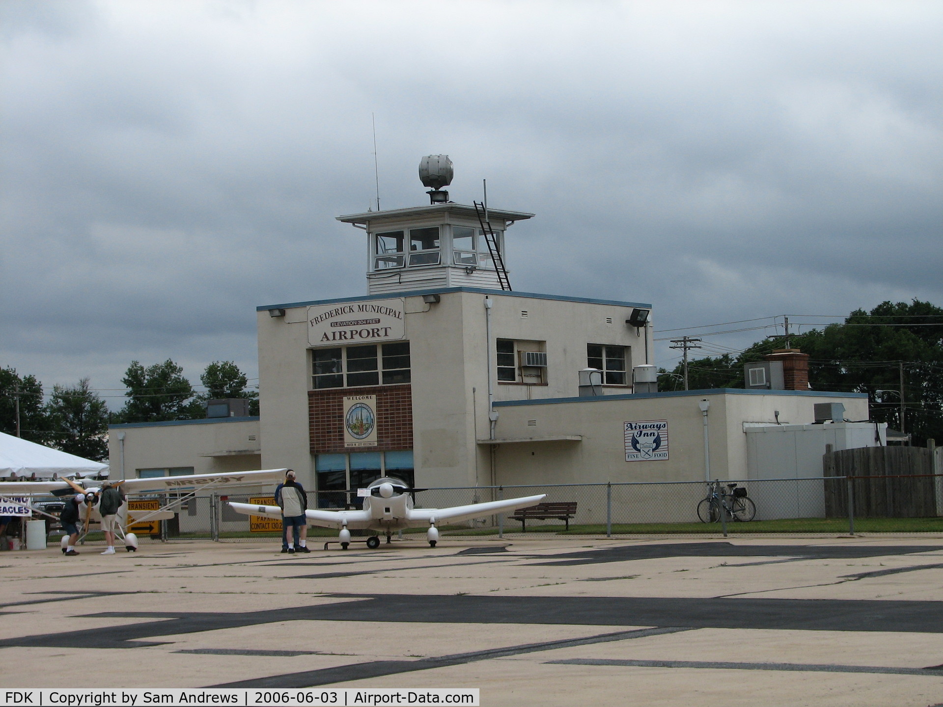 Frederick Municipal Airport (FDK) - The old tower at Frederick