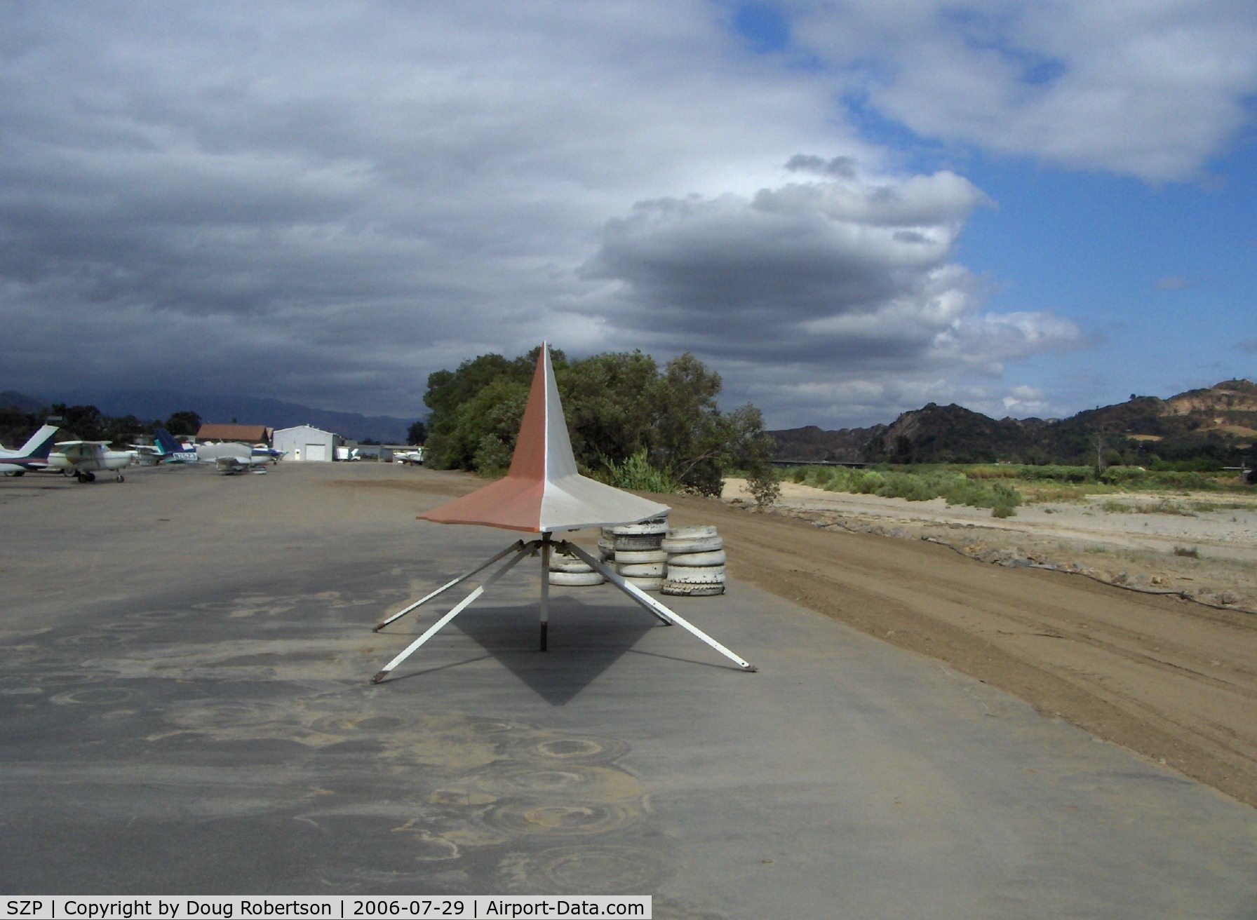 Santa Paula Airport (SZP) - Wind Directional TEE