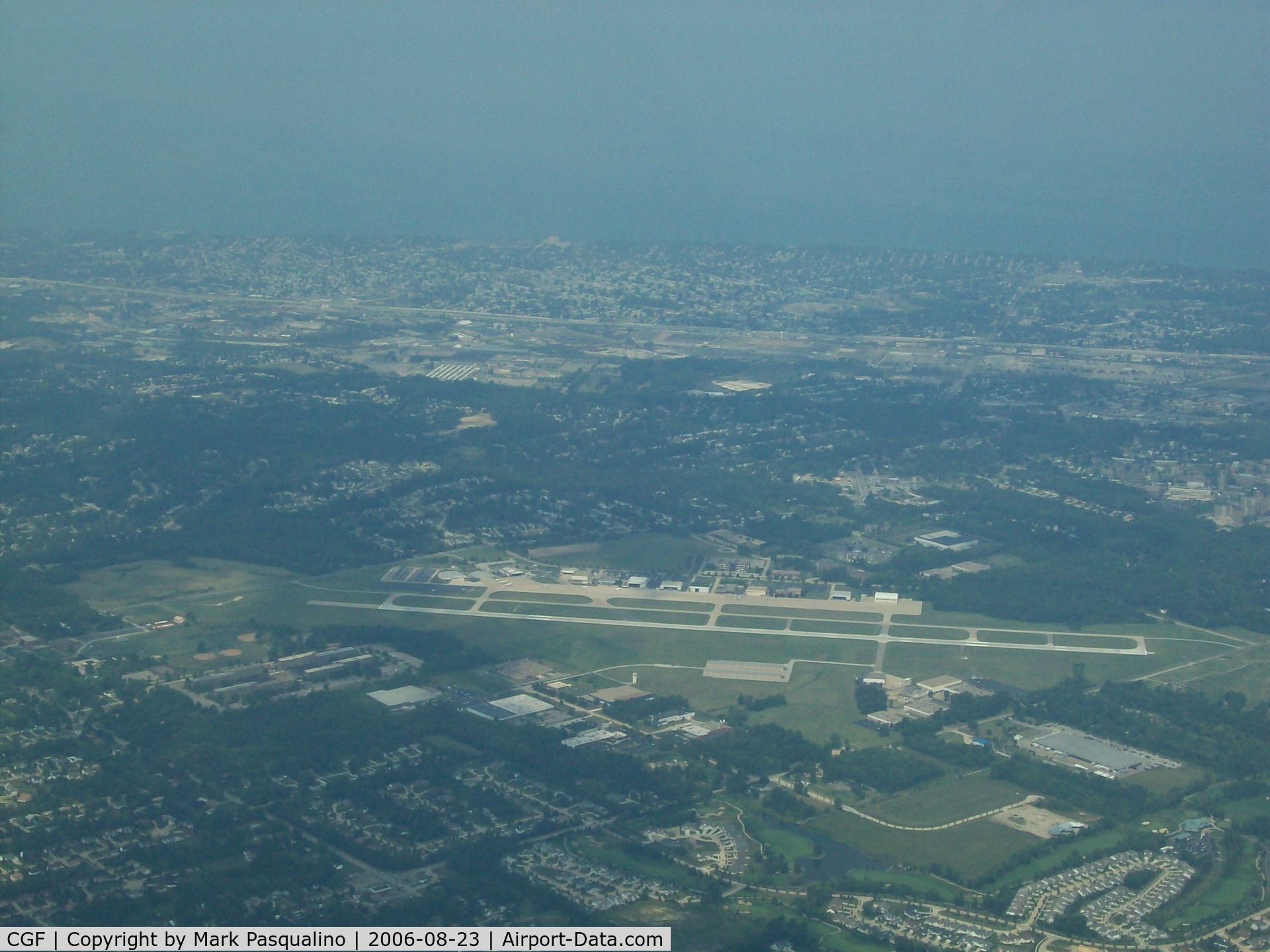 Cuyahoga County Airport (CGF) - Cuyahoga County