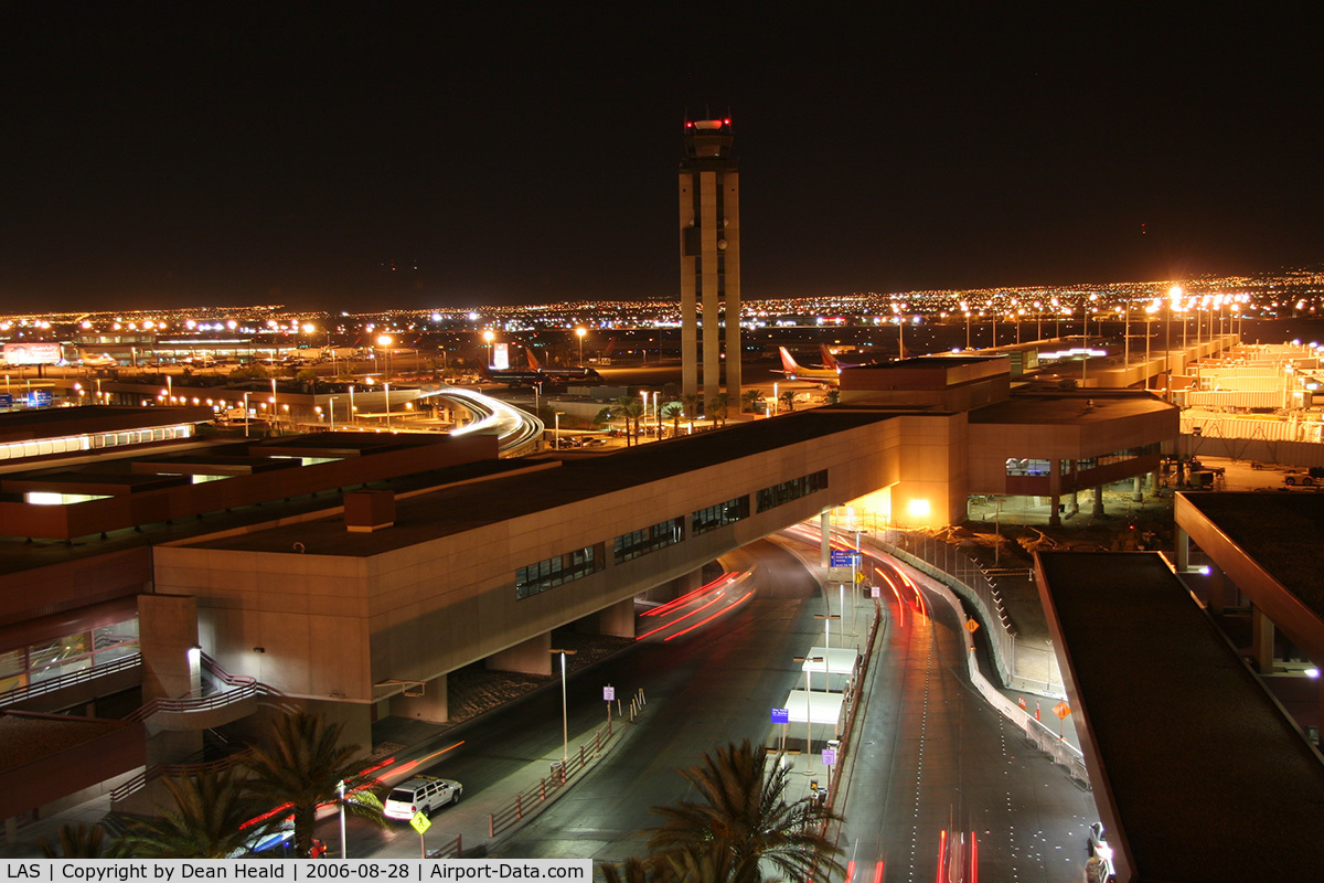 Mc Carran International Airport (LAS) - Las Vegas McCarran Int'l at night.