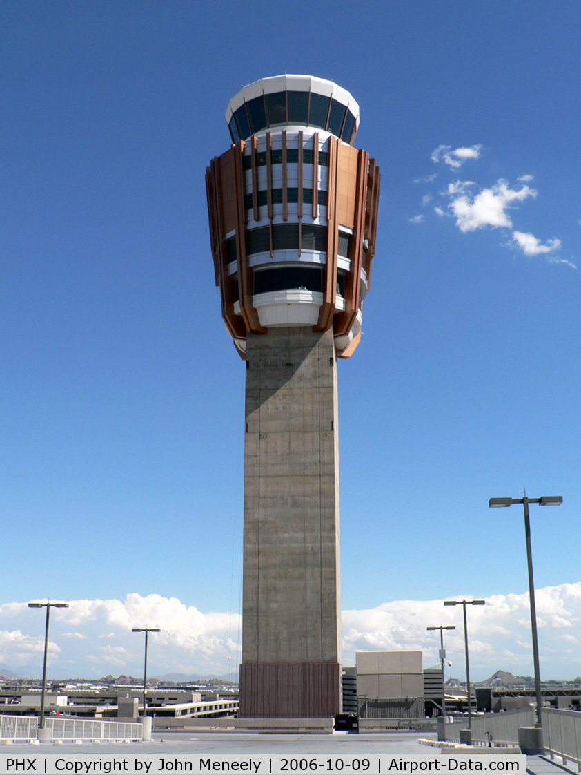 Phoenix Sky Harbor International Airport (PHX) - PHX's new control tower is 330 ft tall