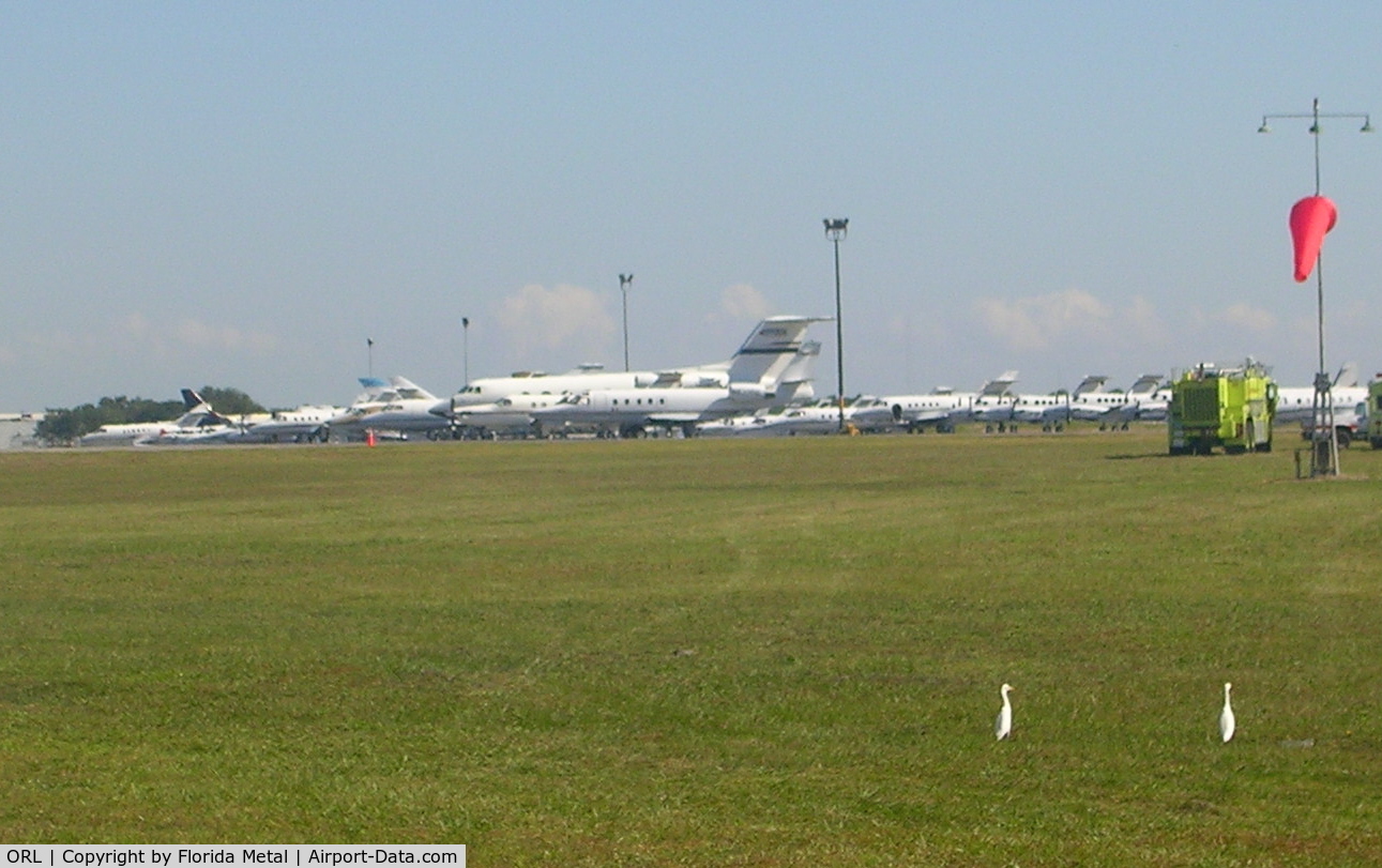 Executive Airport (ORL) - NBAA 2005
