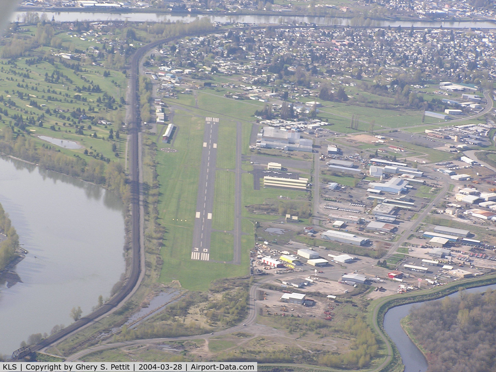 Southwest Washington Regional Airport (KLS) - Kelso-Longview Airport