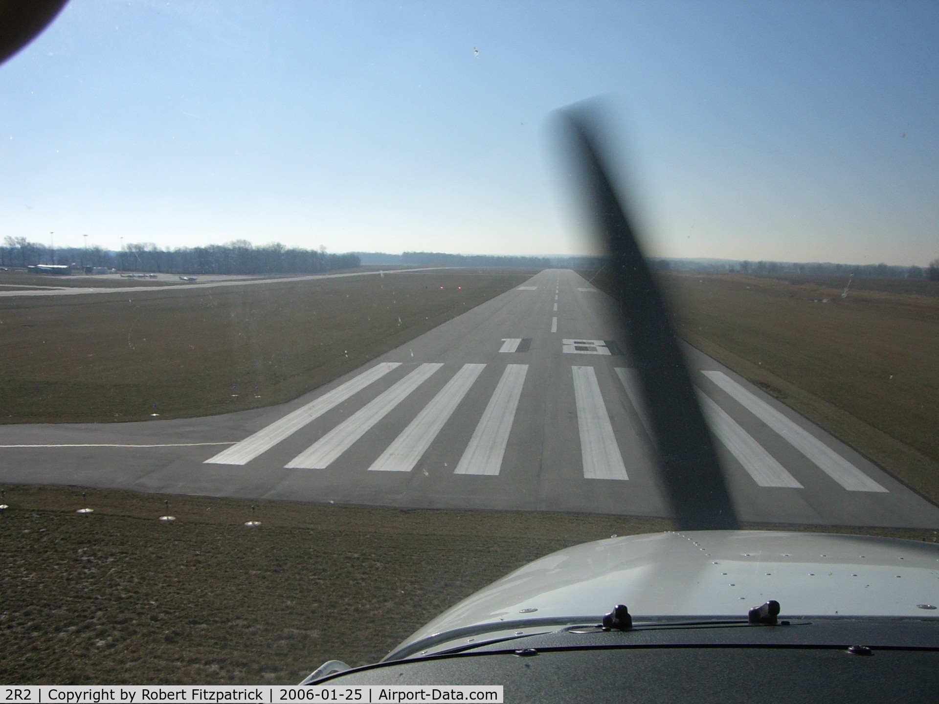 Hendricks County-gordon Graham Fld Airport (2R2) - Final, runway 18