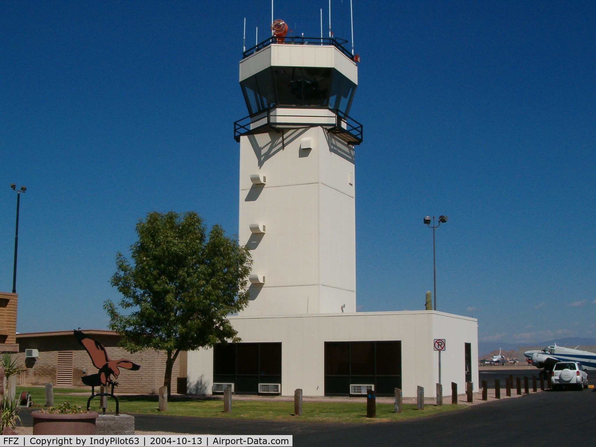 Falcon Fld Airport (FFZ) - Control tower