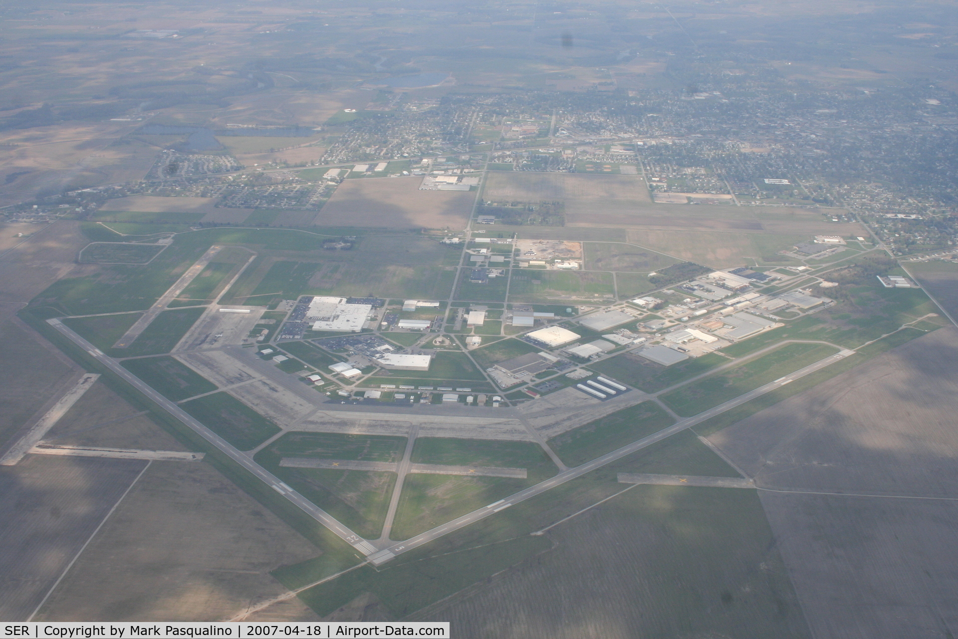 Freeman Municipal Airport (SER) - Seymour, IN