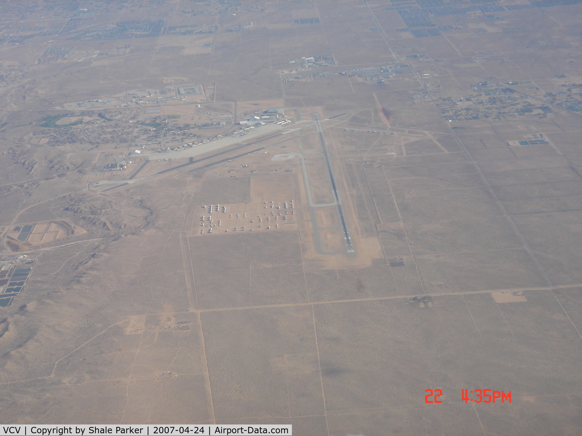 Southern California Logistics Airport (VCV) - Heading west @ 14,000 FT.