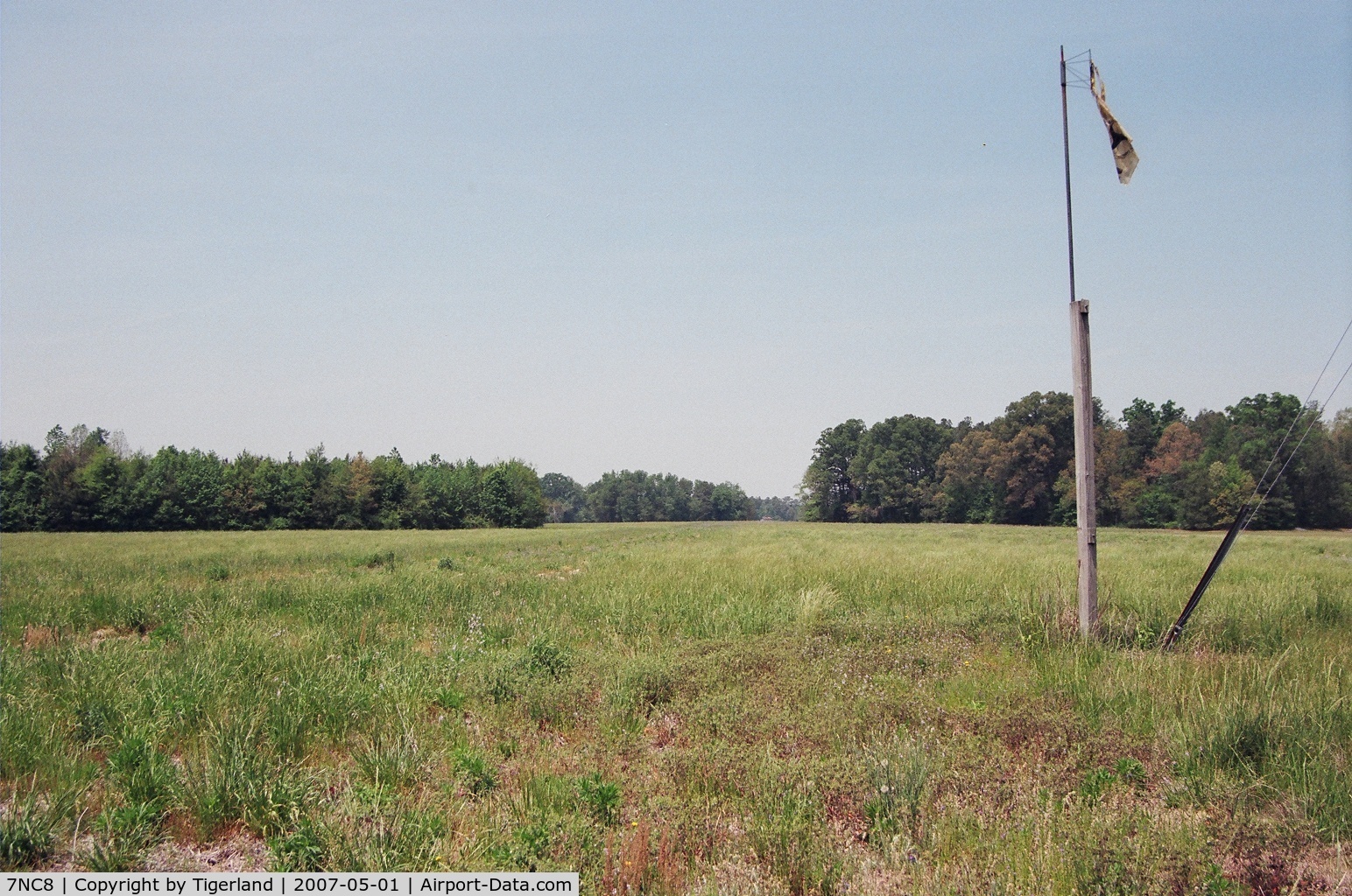 Diamond Creek #2 Heliport (7NC8) - Fish Park-Near Angier-Pvt. and out of service