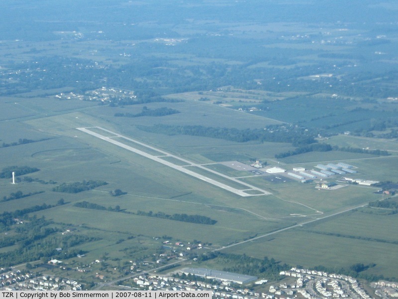 Bolton Field Airport (TZR) - Bolton Field - Columbus, OH from 3500'