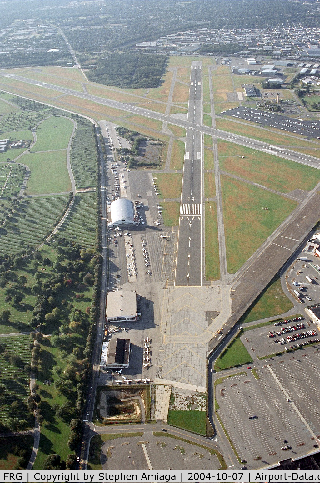 Republic Airport (FRG) - Looking south (RWY 19) over Select Aviation
