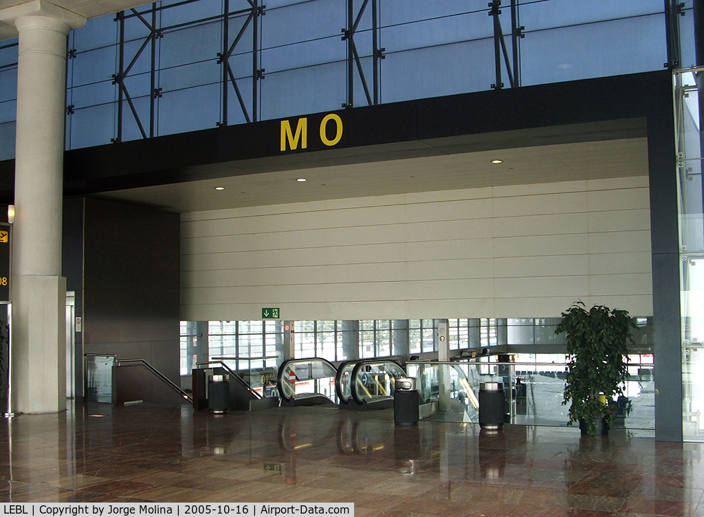 Barcelona International Airport, Barcelona Spain (LEBL) - Terminal C, Gate M 0.