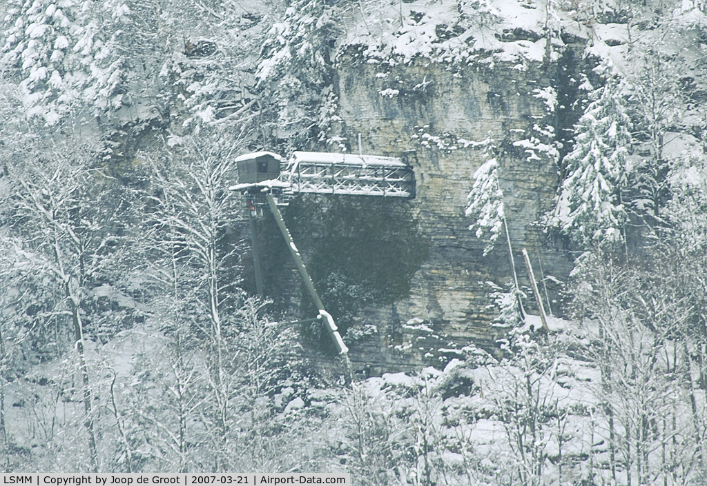 LSMM Airport - Meiringen air base has a control towed mounted to the mountain slope. This is used during exercises and in wartime situations. It can be reached via a bridge ending in the mountain.