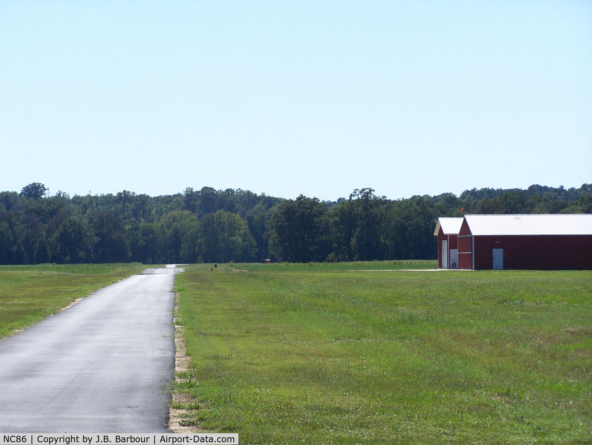 Rocking A Farm Airport (NC86) - Nice country location
