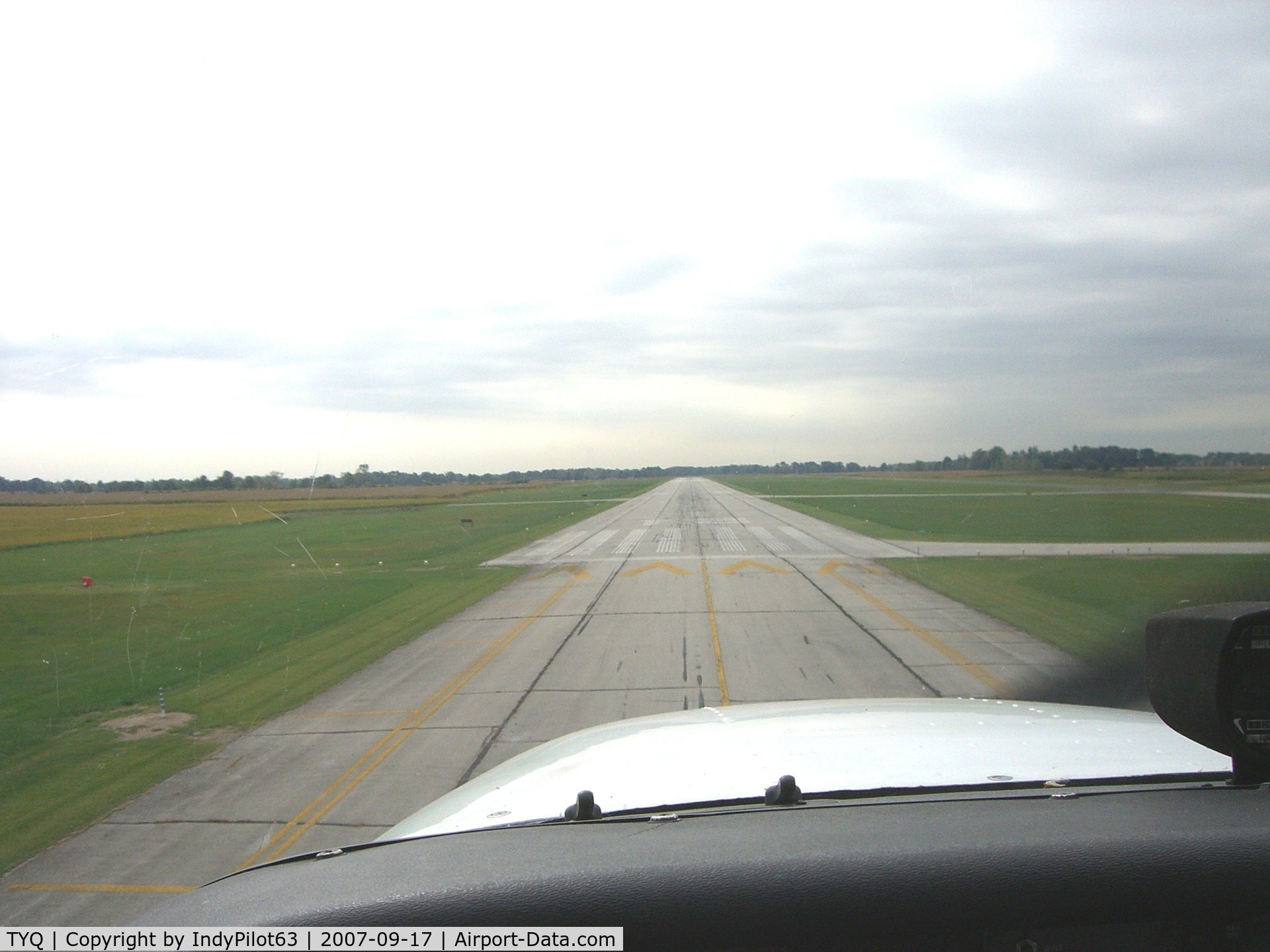 Indianapolis Executive Airport (TYQ) - Landing 18