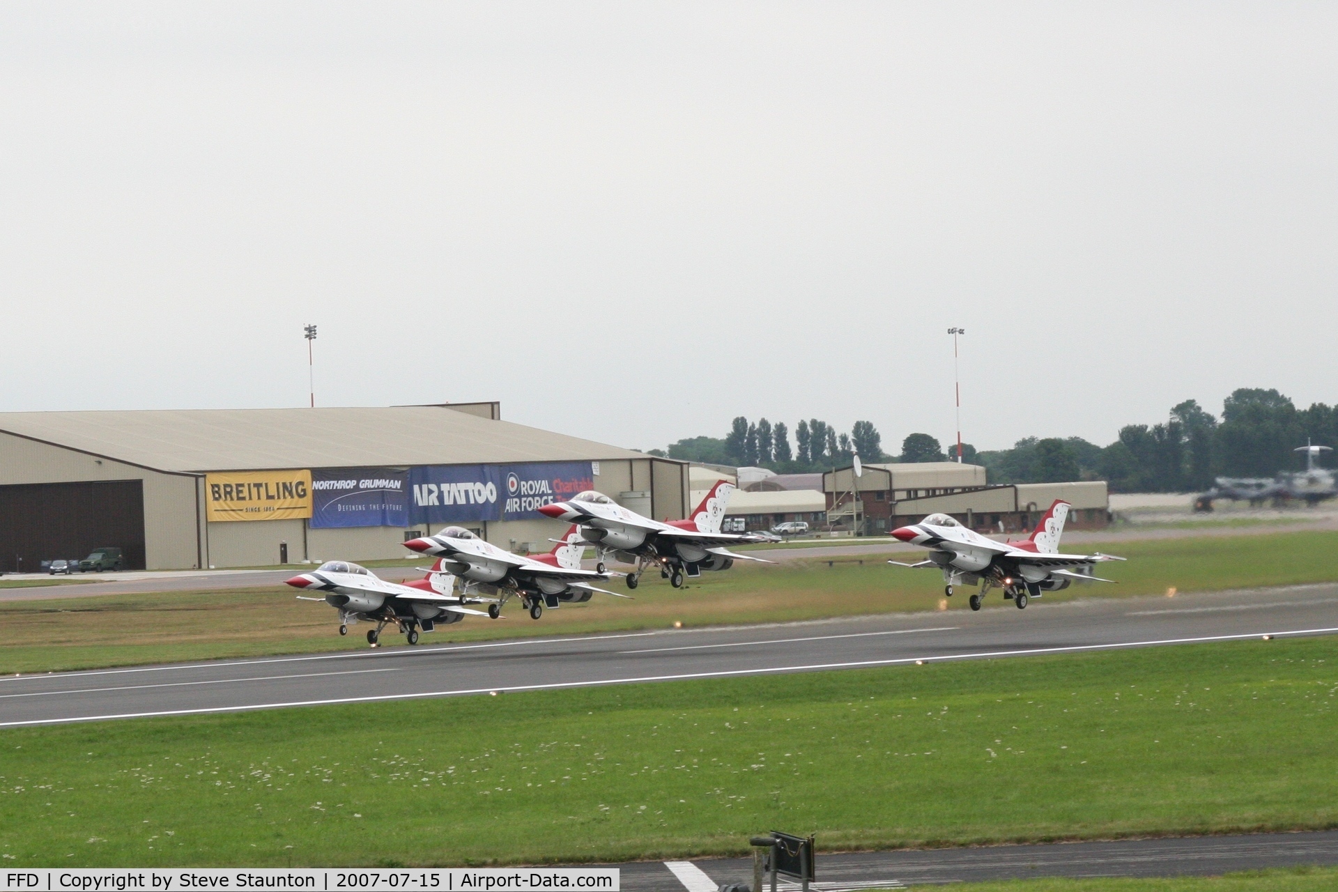 RAF Fairford Airport, Fairford, England United Kingdom (FFD) - Thunderbirds display at Royal International Air Tattoo 2007