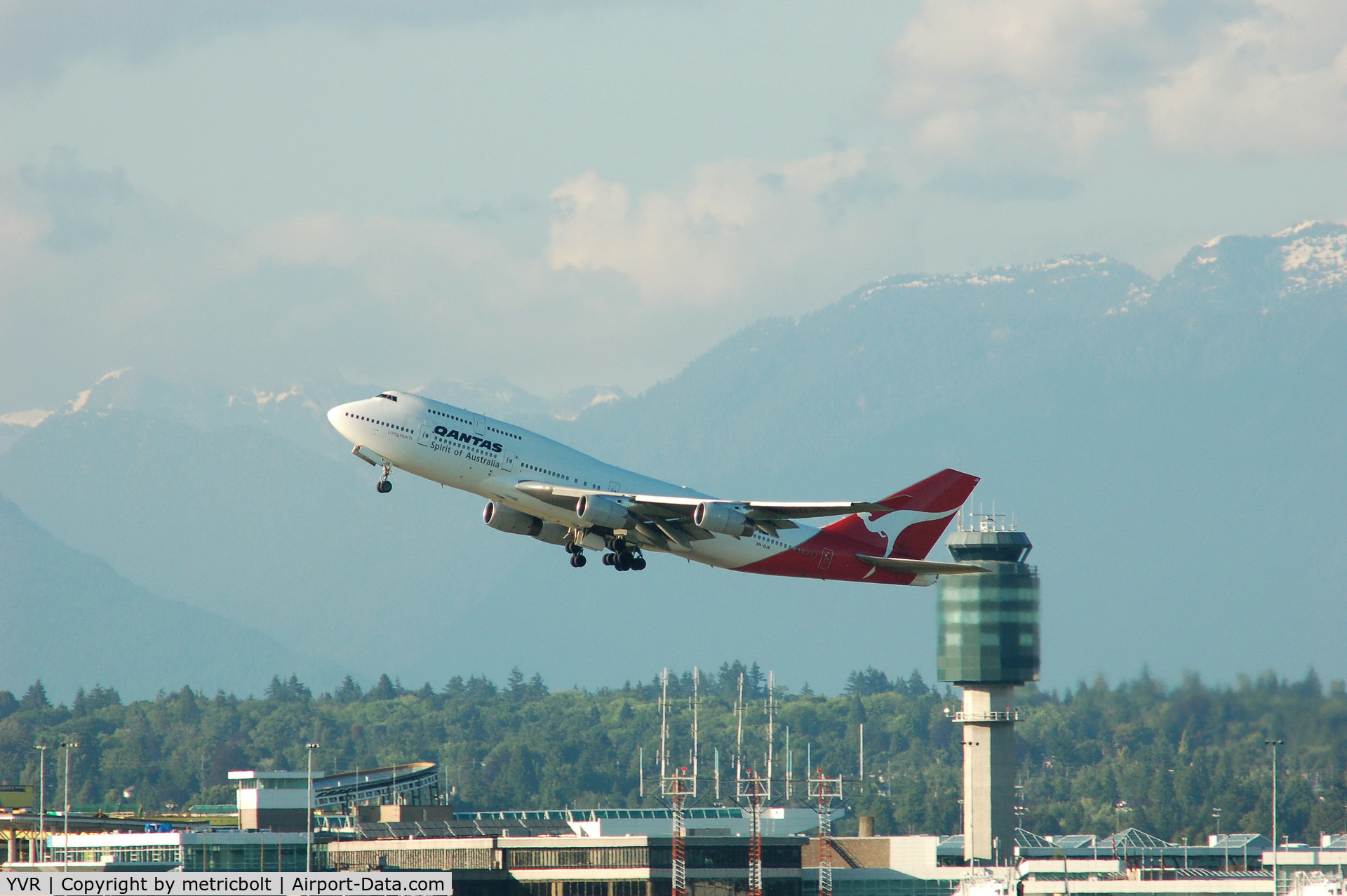 Vancouver International Airport, Vancouver, British Columbia Canada (YVR) - Qantas B747 to SYD via SFO,summer 2007