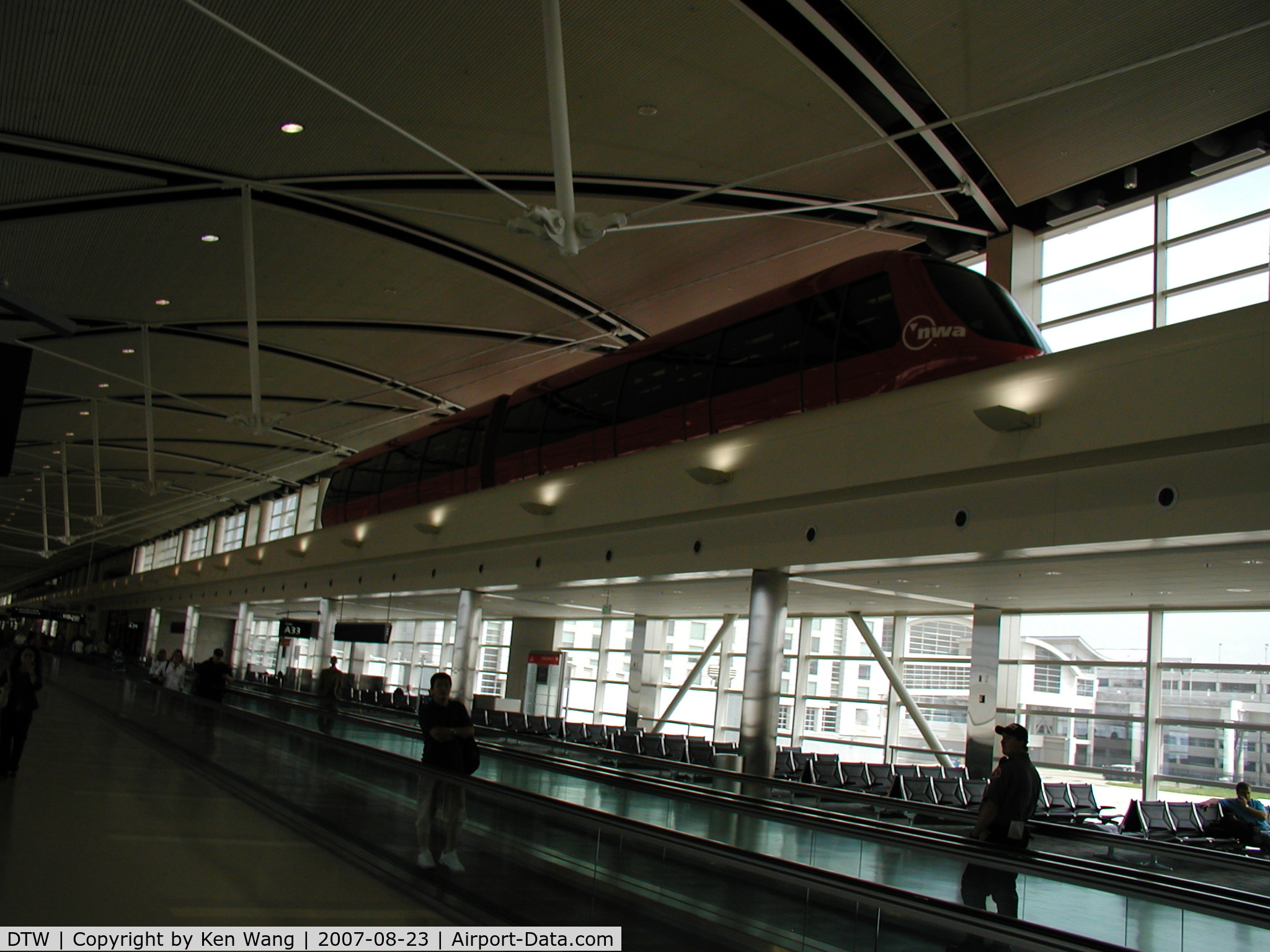 Detroit Metropolitan Wayne County Airport (DTW) - Monorail inside DTW terminal