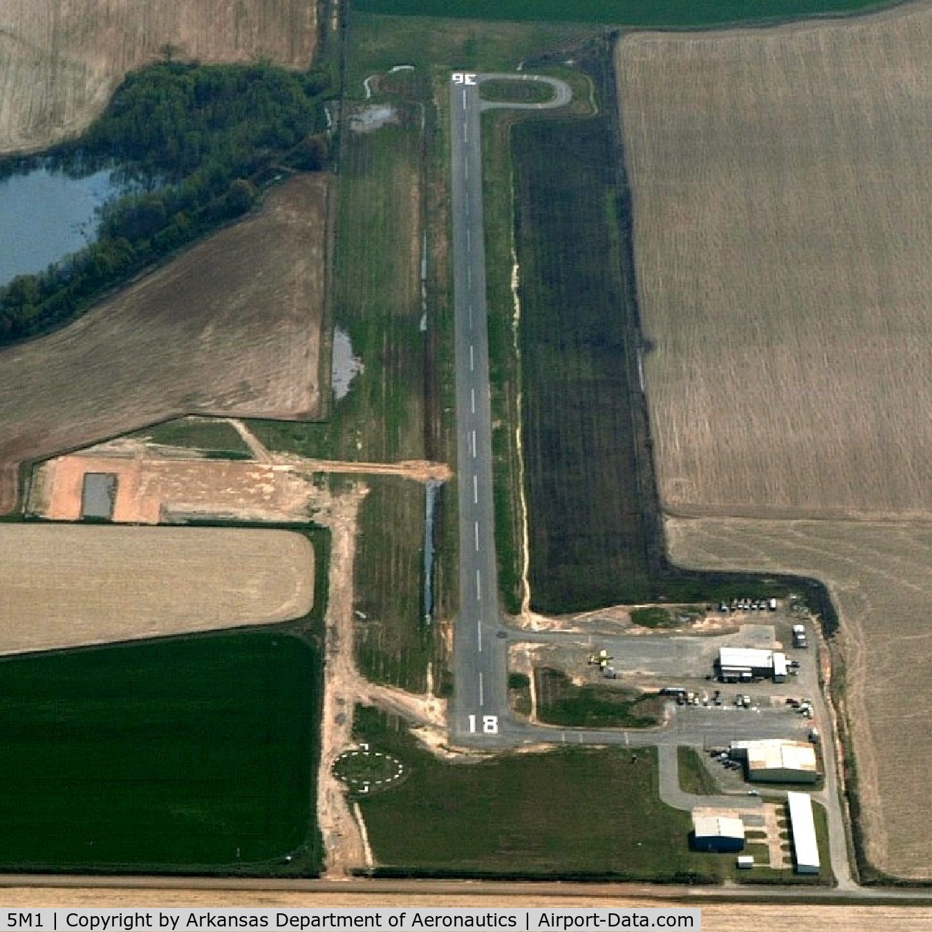 De Witt Municipal Airport (5M1) - Aerial Photo