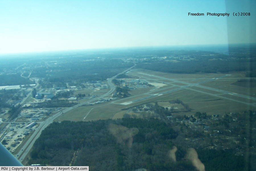 Pitt-greenville Airport (PGV) - Wing shot from a 172RG