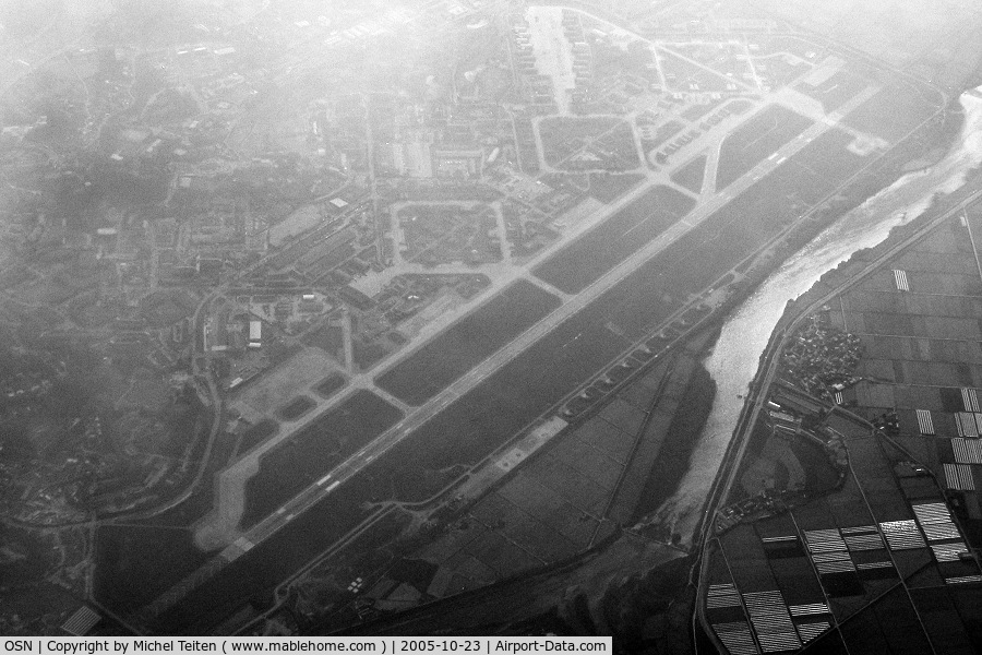 Osan Air Base Airport, Osan Korea, Republic of (OSN) - Osan Air Base seen while approaching to ICN
