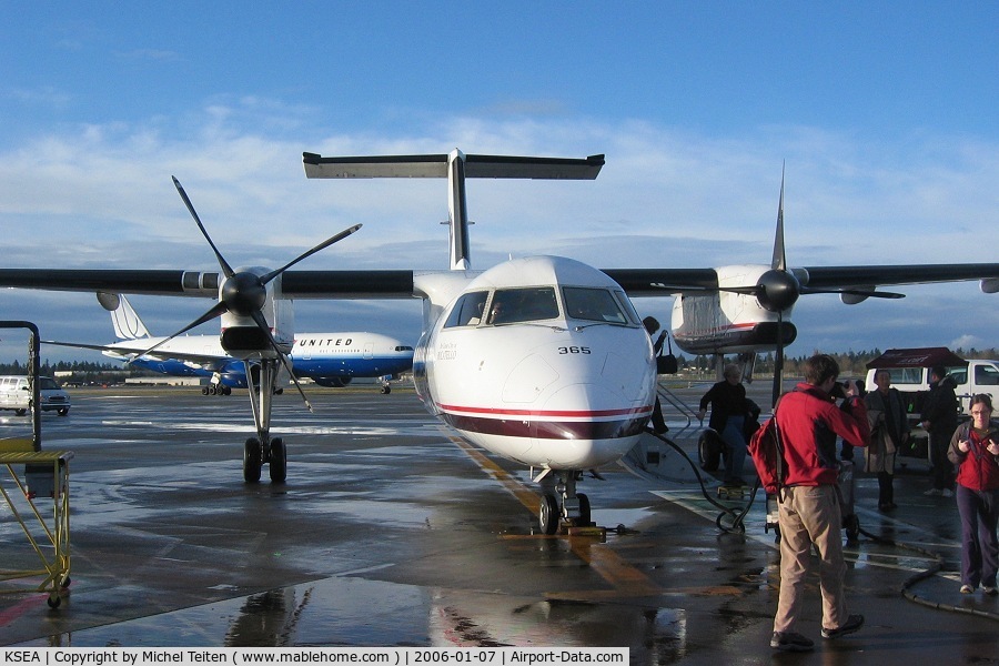 Seattle-tacoma International Airport (SEA) - DHC-8 from Horizon Air just arrived from Vancouver