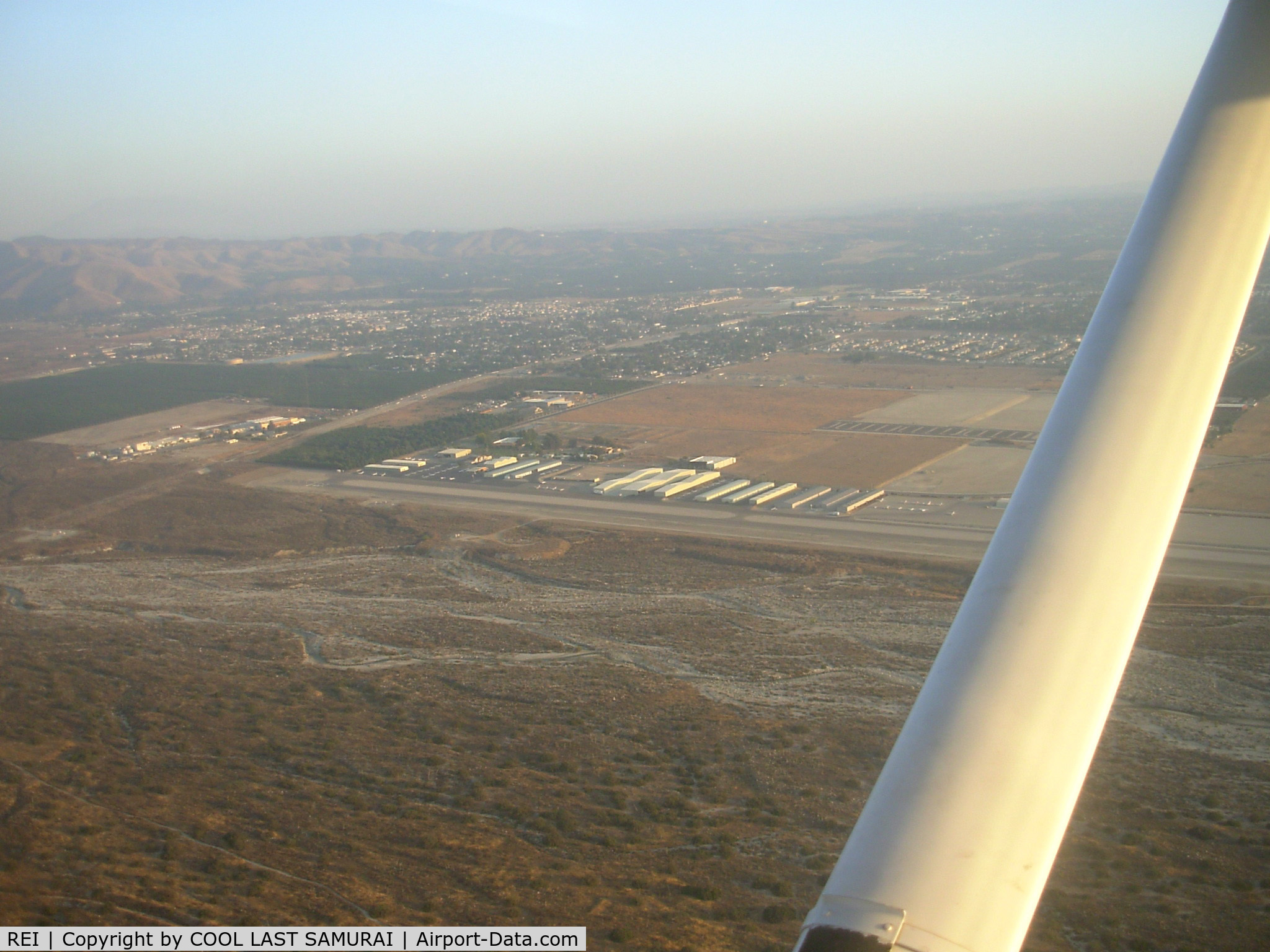 Redlands Municipal Airport (REI) - Right Downwind Rwy 26