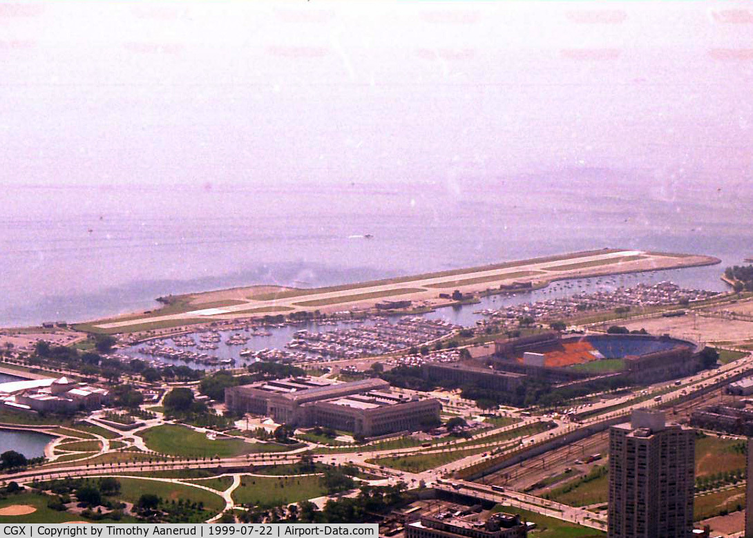 CGX Airport - Meigs Field as seen from the Sears Tower, before Chicago's Mayor Daley illegally demolished and closed the airport on 2003-03-30
