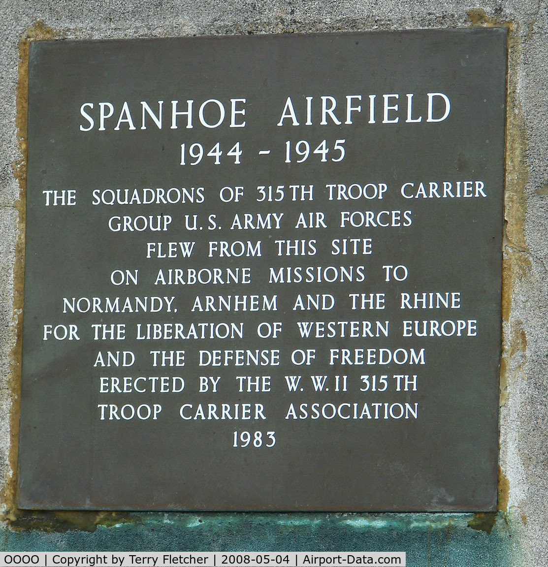 OOOO Airport - Inscription on Memorial at entrance to Spanhoe Airfield