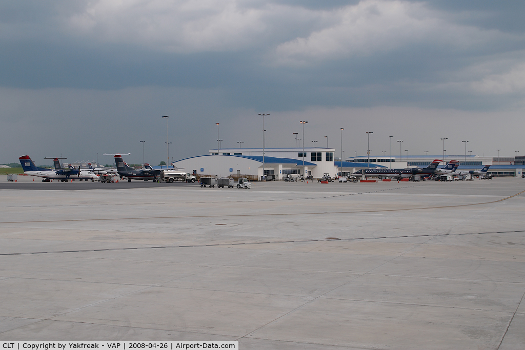 Charlotte/douglas International Airport (CLT) - Terminal Overview
