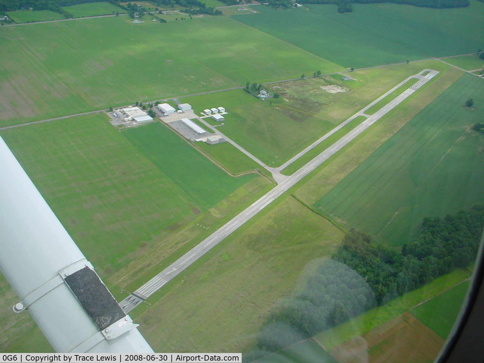Williams County Airport (0G6) - Taken on the way to SKY