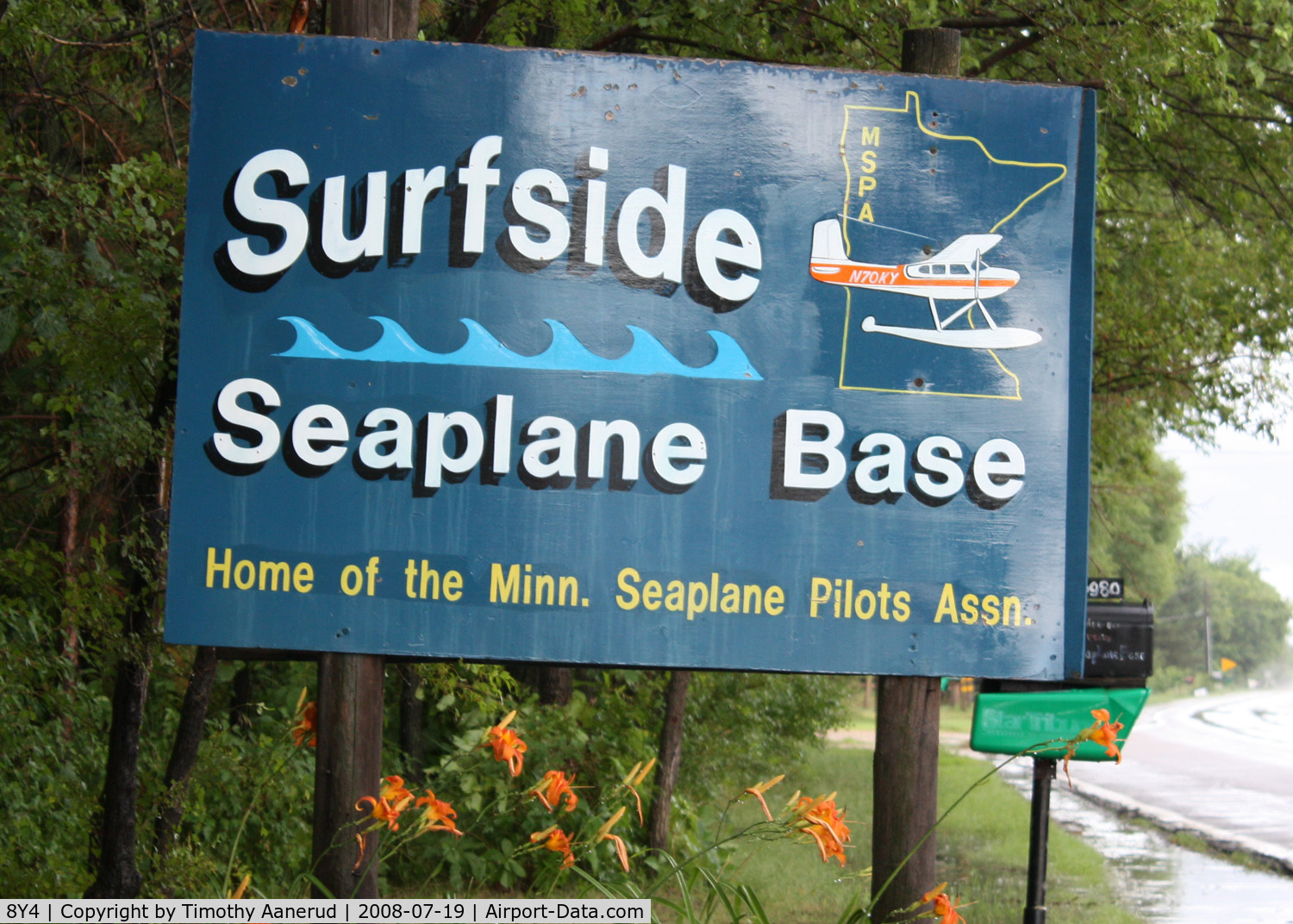 Surfside Seaplane Base (8Y4) - Entrance sign